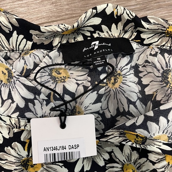 7 for all mankind CROSS STRAP BLOUSE top IN DAISY PRINT sz small off shoulder - Picture 5 of 7